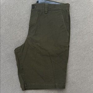 Banana Republic Men’s Emerson Shorts - Size 35